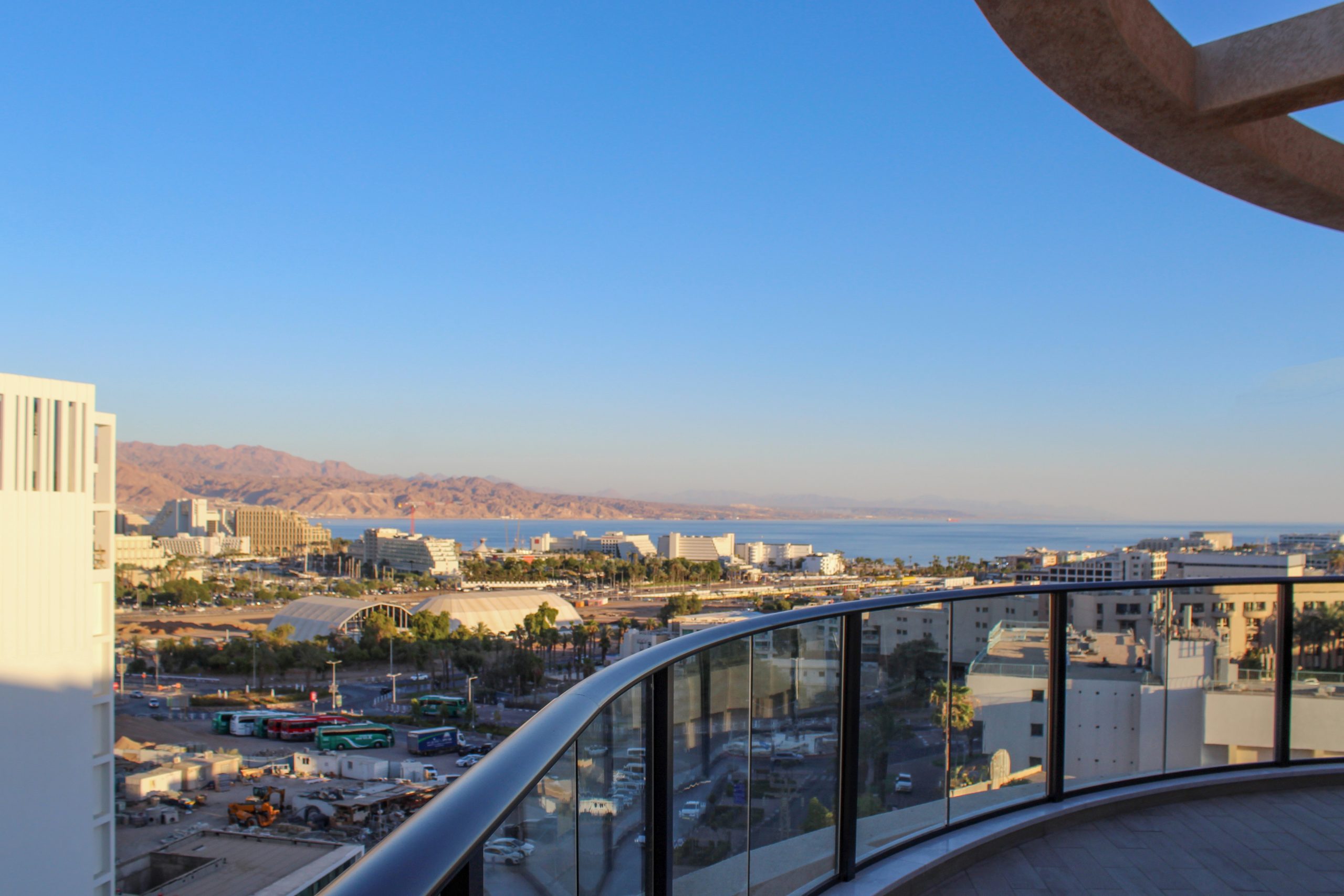 דירות נופש באילת עם בריכה